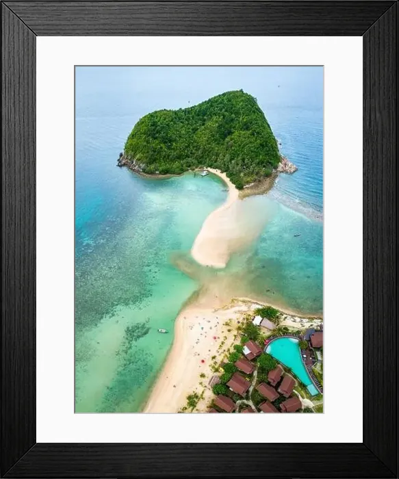 Framed Print : Aerial view of Mae Haad beach in koh Phangan, Surat Thani, Thailand Framed Print : Aerial view of Mae Haad beach in koh Phangan, Surat Thani, Thailand