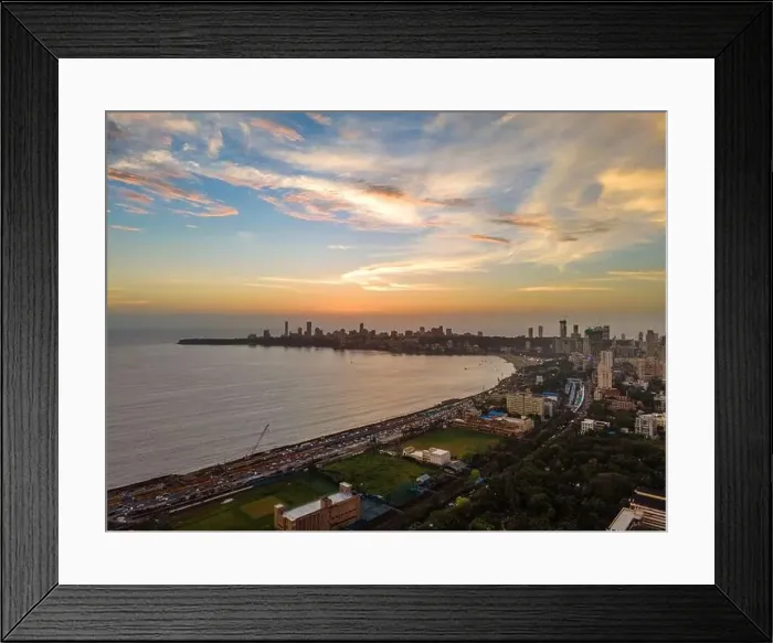 Framed Print : Evening sunset at Marine Drive, Chowpatty - Mumbai Framed Print : Evening sunset at Marine Drive, Chowpatty - Mumbai