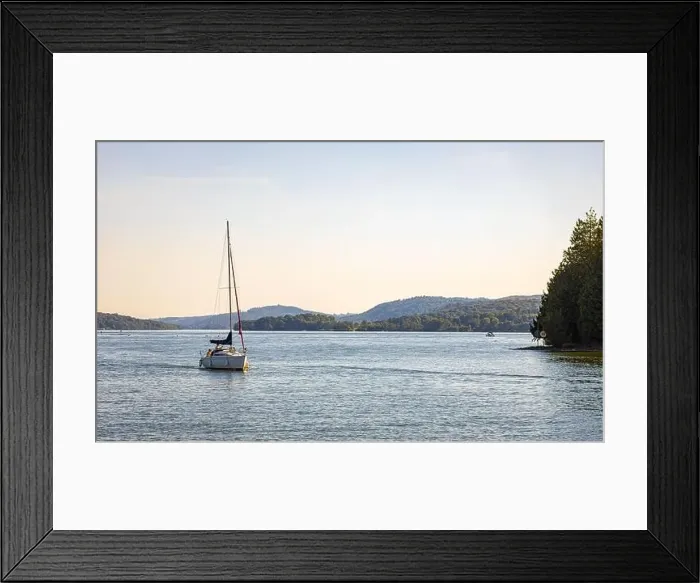 Framed Print : Wendermere lake near Bowness-on-Windermere in Lake District, a region and national park in Cumbria in northwest England Framed Print : Wendermere lake near Bowness-on-Windermere in Lake District, a region and national park in Cumbria in northwest England