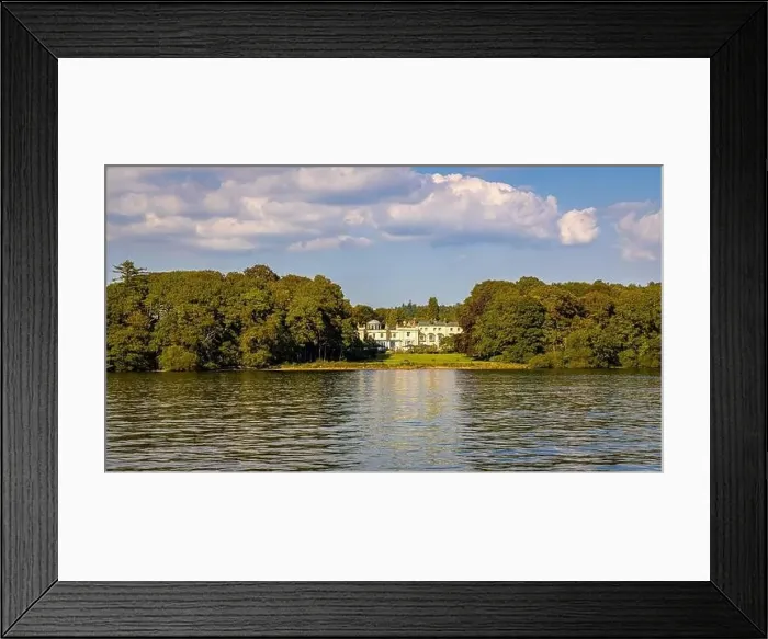 Framed Print : Wendermere lake near Bowness-on-Windermere in Lake District, a region and national park in Cumbria in northwest England Framed Print : Wendermere lake near Bowness-on-Windermere in Lake District, a region and national park in Cumbria in northwest England