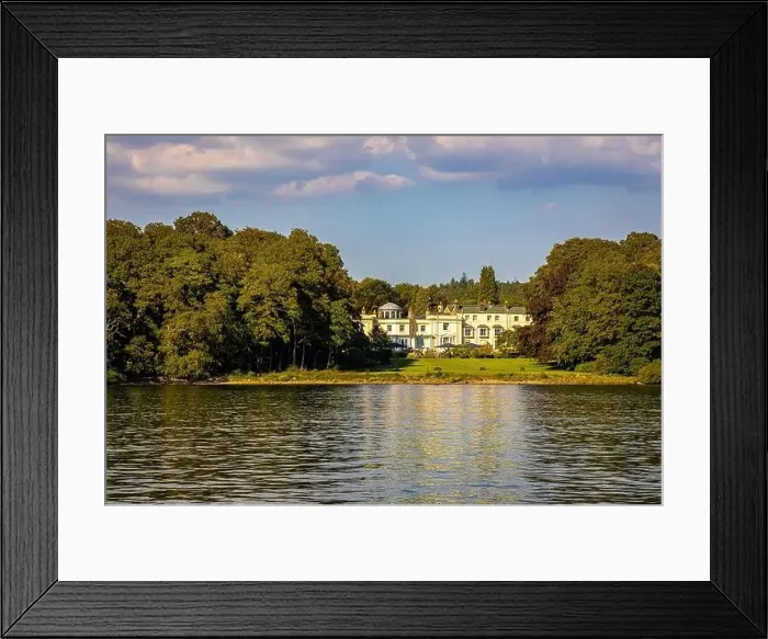 Framed Print : Wendermere lake near Bowness-on-Windermere in Lake District, a region and national park in Cumbria in northwest England Framed Print : Wendermere lake near Bowness-on-Windermere in Lake District, a region and national park in Cumbria in northwest England
