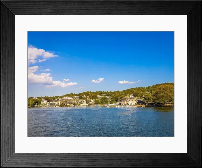 Framed Print : Wendermere lake near Bowness-on-Windermere in Lake District, a region and national park in Cumbria in northwest England Framed Print : Wendermere lake near Bowness-on-Windermere in Lake District, a region and national park in Cumbria in northwest England