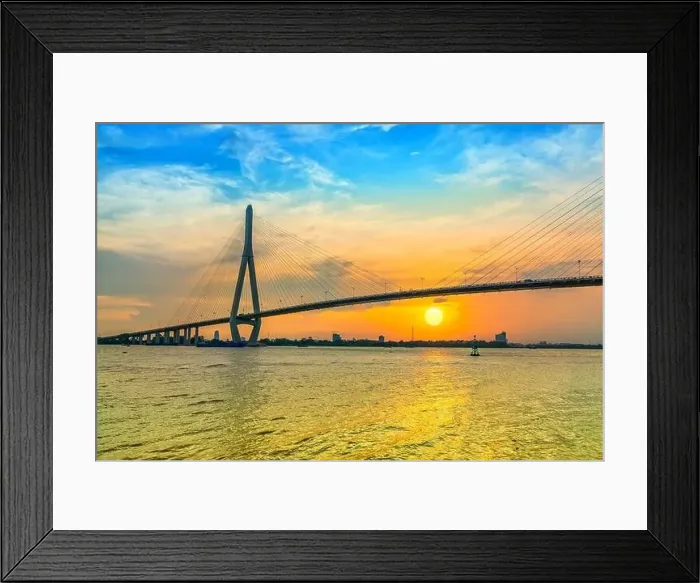 Framed Print : Sunset Can Tho bridge, Can Tho city Framed Print : Sunset Can Tho bridge, Can Tho city