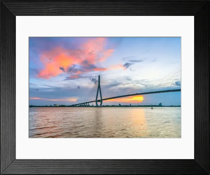 Framed Print : Sunset Can Tho bridge, Can Tho city Framed Print : Sunset Can Tho bridge, Can Tho city