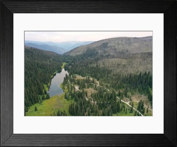 Framed Print : default Hoodoo Lake at Elk Summit is at the very edge of the SelwaBitterroot Wilderness Framed Print : default Hoodoo Lake at Elk Summit is at the very edge of the SelwaBitterroot Wilderness