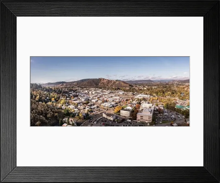 Framed Print : Roseburg Oregon, USA. City in Southern Oregon, aerial panorama Framed Print : Roseburg Oregon, USA. City in Southern Oregon, aerial panorama