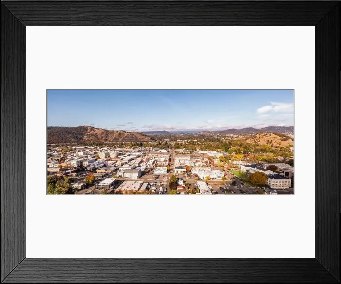 Framed Print : Roseburg Oregon, USA. City in Southern Oregon, aerial panorama Framed Print : Roseburg Oregon, USA. City in Southern Oregon, aerial panorama