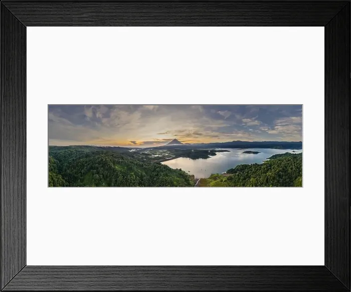 Framed Print : Costa Rica morining over Arenal vulcano Framed Print : Costa Rica morining over Arenal vulcano