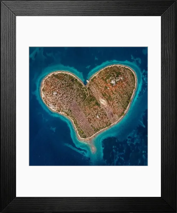 Framed Print : Galesnjak, Croatia - Aerial top-down view of the famous heart shaped island of Galesnjak on the Adriatic sea in Zadar Framed Print : Galesnjak, Croatia - Aerial top-down view of the famous heart shaped island of Galesnjak on the Adriatic sea in Zadar