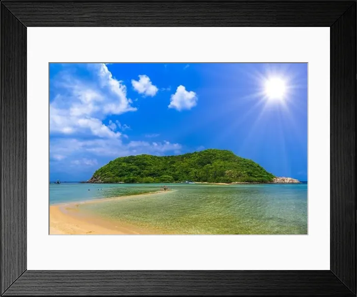 Framed Print : Path to Ko Ma island, Mae Haad Beach, Koh Phangan, Suratthani, Thailand Framed Print : Path to Ko Ma island, Mae Haad Beach, Koh Phangan, Suratthani, Thailand