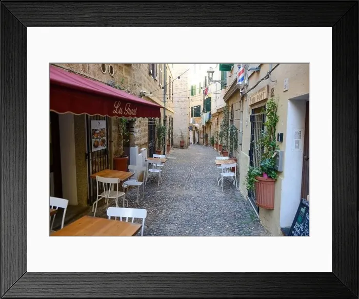 Framed Print : Alghero, Italy - 17 Oktober 2022: the pedestrian zone of Alghero on Sardinia in Italy Framed Print : Alghero, Italy - 17 Oktober 2022: the pedestrian zone of Alghero on Sardinia in Italy