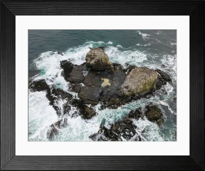 Framed Print : Aerial shot of the scenic birds rock at Punta de Lobos at Pichilemu, Chile Framed Print : Aerial shot of the scenic birds rock at Punta de Lobos at Pichilemu, Chile