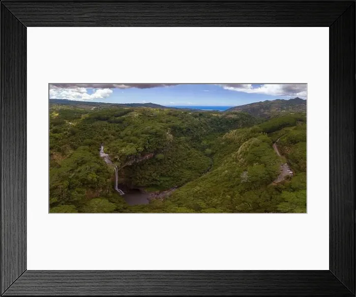 Framed Print : Chamarel Waterfall in Mauritius with riviere du Cup in Riviere noire district Framed Print : Chamarel Waterfall in Mauritius with riviere du Cup in Riviere noire district