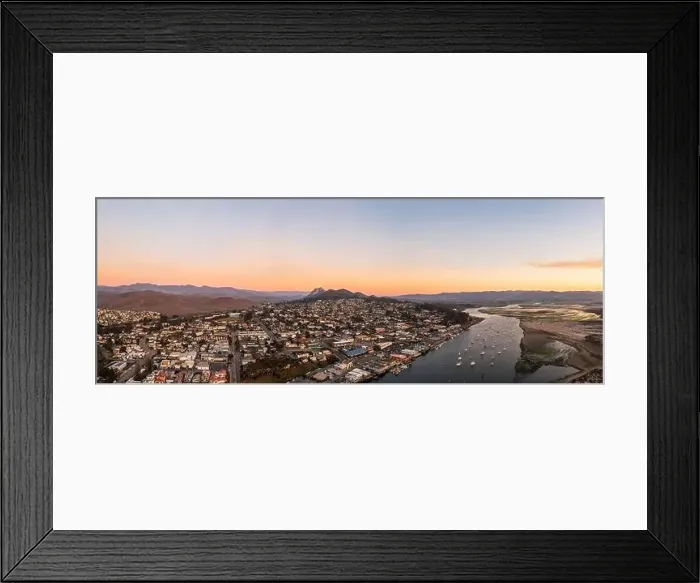 Framed Print : Sunset at Morro Bay rock in California Framed Print : Sunset at Morro Bay rock in California