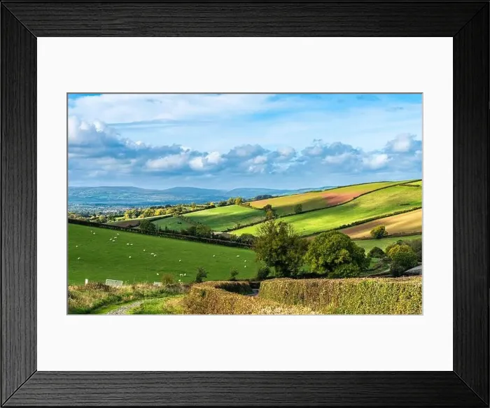Framed Print : Fields and Farms over Devon, England, Europe Framed Print : Fields and Farms over Devon, England, Europe