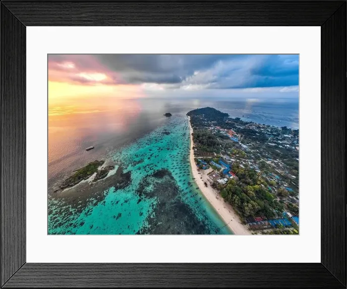 Framed Print : Aerial view of Sunrise beach with long tail boats in Koh Lipe, Satun, Thailand Framed Print : Aerial view of Sunrise beach with long tail boats in Koh Lipe, Satun, Thailand