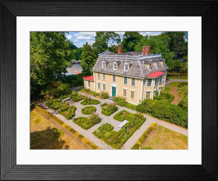 Framed Print : Dorothy Quincy Homestead was built in 1686 for Edmund Quincy II at 34 Butler Road in city of Quincy