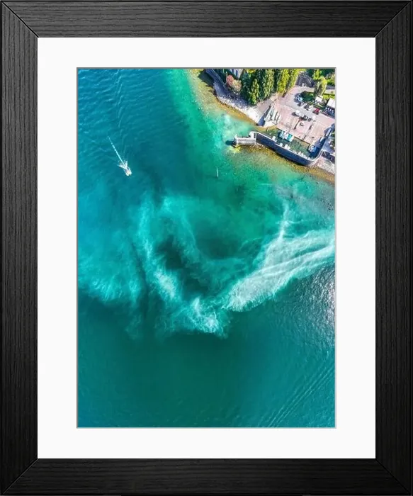 Framed Print : Aerial view of Bellagio village in Lake Como, in Italy Framed Print : Aerial view of Bellagio village in Lake Como, in Italy