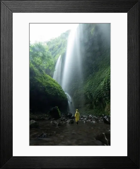 Framed Print : A tourist wearing a yellow raincoat is admiring the stunning Madikaripura waterfalls Framed Print : A tourist wearing a yellow raincoat is admiring the stunning Madikaripura waterfalls