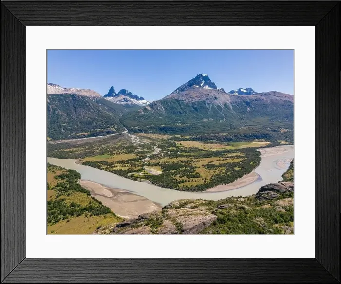 Framed Print : View from the viewpoint Mirador Rio Ibañez at the Carretera Austral in Patagonia, Chile Framed Print : View from the viewpoint Mirador Rio Ibañez at the Carretera Austral in Patagonia, Chile