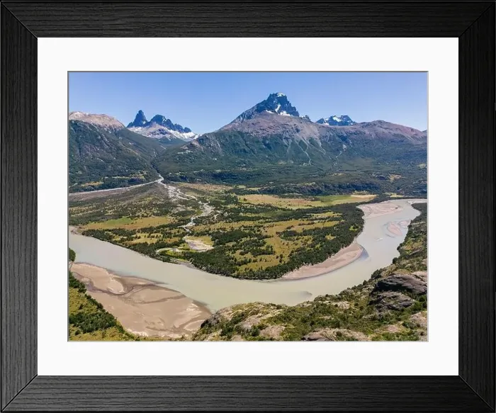 Framed Print : View from the viewpoint Mirador Rio Ibañez at the Carretera Austral in Patagonia, Chile Framed Print : View from the viewpoint Mirador Rio Ibañez at the Carretera Austral in Patagonia, Chile