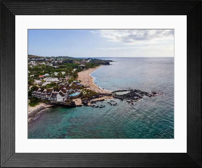 Framed Print : Saint-Gilles, Reunion Island - Boucan Canot beach Framed Print : Saint-Gilles, Reunion Island - Boucan Canot beach