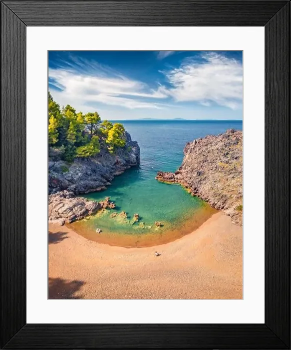 Framed Print : Sunny summer view of Stelolinari beach Framed Print : Sunny summer view of Stelolinari beach