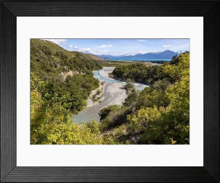 Framed Print : Turquoise creek flowing to the beautiful Lago General Carrera in southern Chile - Traveling the Carretera Austral Framed Print : Turquoise creek flowing to the beautiful Lago General Carrera in southern Chile - Traveling the Carretera Austral