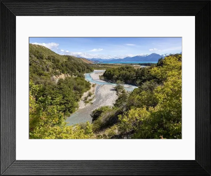 Framed Print : Turquoise creek flowing to the beautiful Lago General Carrera in southern Chile - Traveling the Carretera Austral Framed Print : Turquoise creek flowing to the beautiful Lago General Carrera in southern Chile - Traveling the Carretera Austral