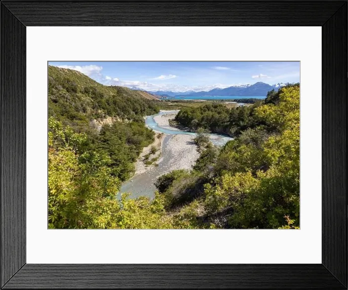 Framed Print : Turquoise creek flowing to the beautiful Lago General Carrera in southern Chile - Traveling the Carretera Austral Framed Print : Turquoise creek flowing to the beautiful Lago General Carrera in southern Chile - Traveling the Carretera Austral