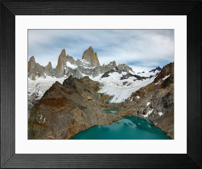 Framed Print : Aerial view of the stunning Laguna de los Tres with its turquoise waters surrounded by Mount Fitz Roy Framed Print : Aerial view of the stunning Laguna de los Tres with its turquoise waters surrounded by Mount Fitz Roy