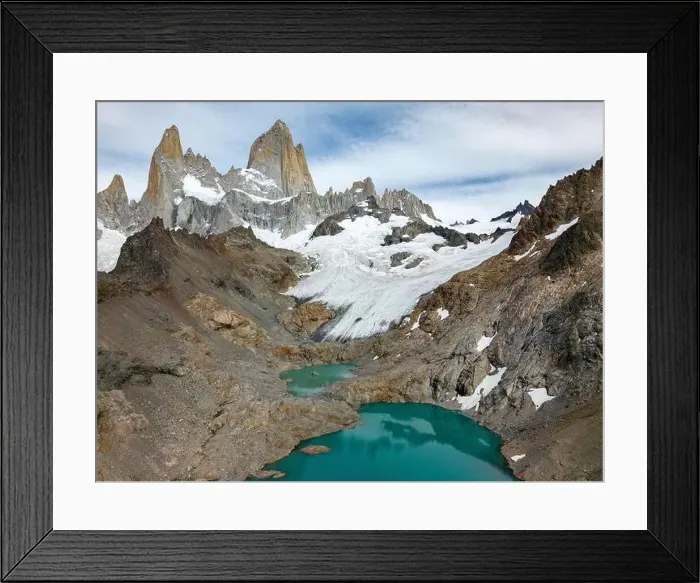 Framed Print : Aerial view of the stunning Laguna de los Tres with its turquoise waters surrounded by Mount Fitz Roy Framed Print : Aerial view of the stunning Laguna de los Tres with its turquoise waters surrounded by Mount Fitz Roy