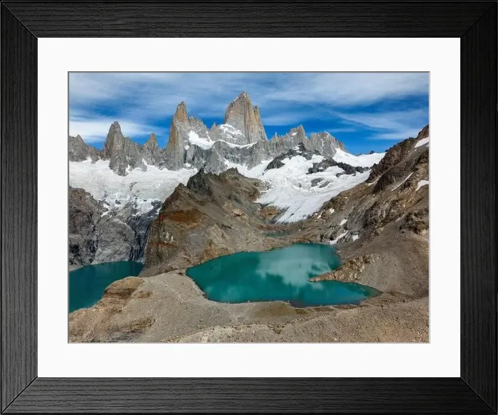 Framed Print : Aerial view of the stunning Laguna de los Tres Framed Print : Aerial view of the stunning Laguna de los Tres