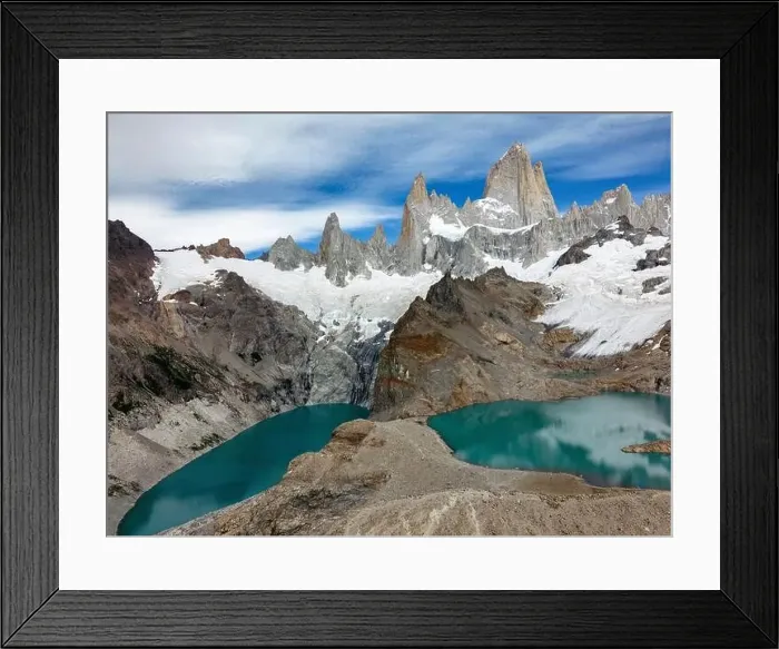 Framed Print : Aerial view of the stunning Laguna de los Tres Framed Print : Aerial view of the stunning Laguna de los Tres