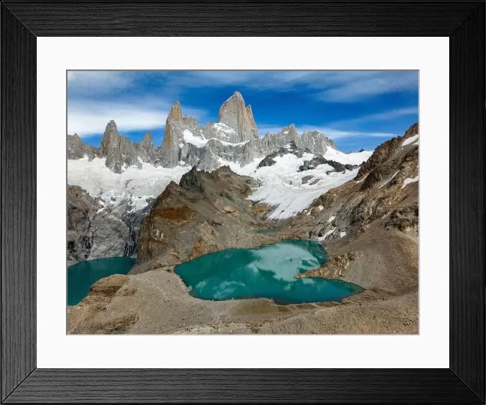 Framed Print : Aerial view of the stunning Laguna de los Tres Framed Print : Aerial view of the stunning Laguna de los Tres