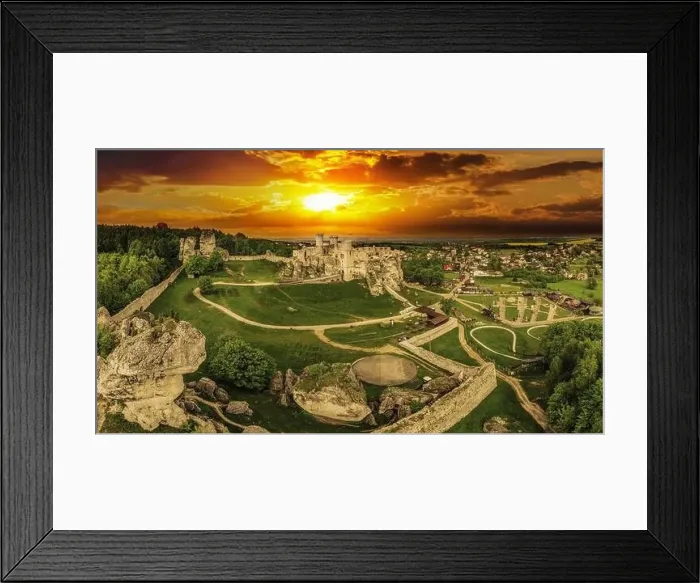 Framed Print : Trail of the Eagles Nests - Ogrodzieniec Castle in the village of Podzamcze Framed Print : Trail of the Eagles Nests - Ogrodzieniec Castle in the village of Podzamcze