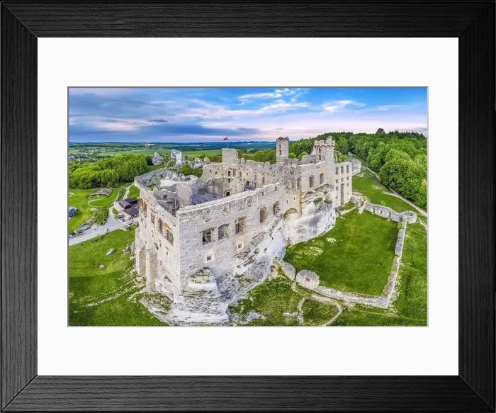 Framed Print : Trail of the Eagles Nests - Ogrodzieniec Castle in the village of Podzamcze Framed Print : Trail of the Eagles Nests - Ogrodzieniec Castle in the village of Podzamcze