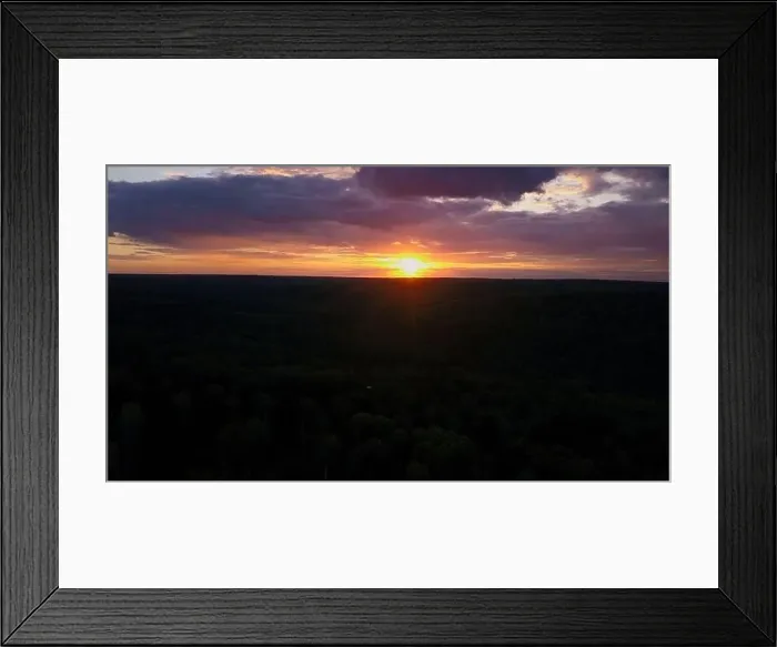 Framed Print : Bright sun from sunset. Clip. Light fields on which the orange sun shines Framed Print : Bright sun from sunset. Clip. Light fields on which the orange sun shines