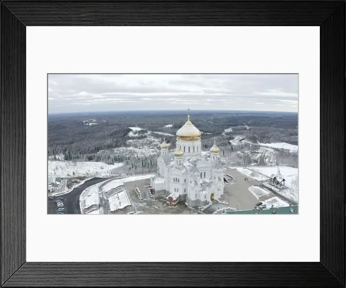 Framed Print : Top view of white church with golden domes in winter Framed Print : Top view of white church with golden domes in winter
