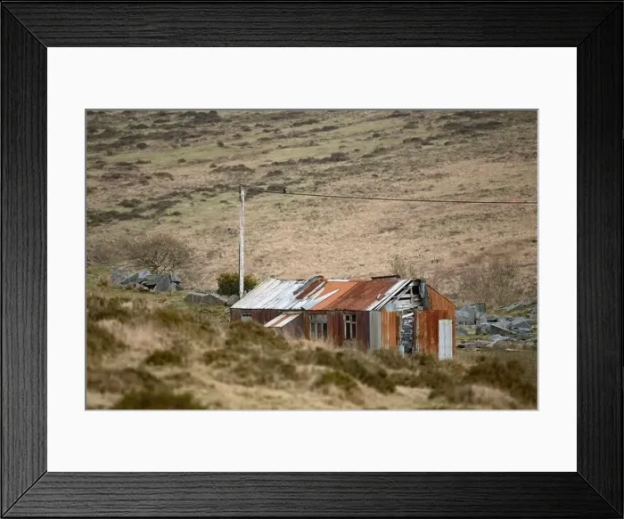 Framed Print : Old farm building hidden in the hills of Dartmoor left to fall apart Framed Print : Old farm building hidden in the hills of Dartmoor left to fall apart