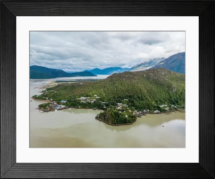 Framed Print : Drone view of Caleta Tortel with its small cabins - Discovering the beautiful village while traveling the Carretera Framed Print : Drone view of Caleta Tortel with its small cabins - Discovering the beautiful village while traveling the Carretera