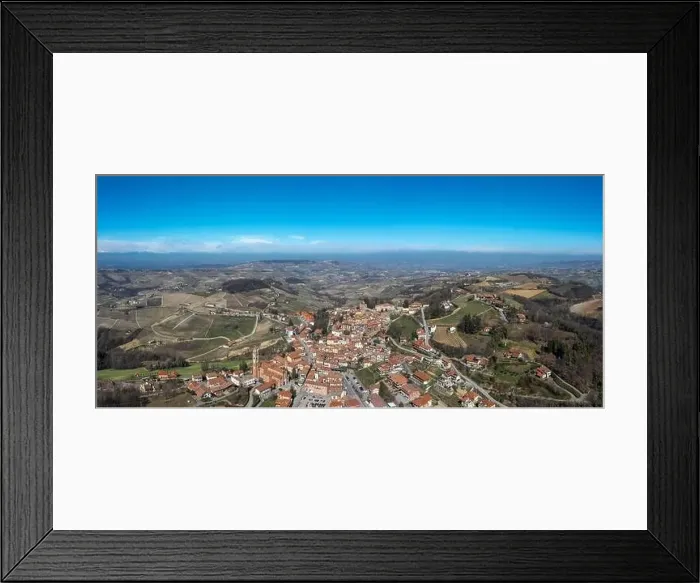 Framed Print : Montforte d'Alba, Italy: 10 March Framed Print : Montforte d'Alba, Italy: 10 March