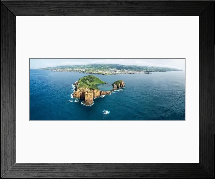 Framed Print : Vila Franca Islet Framed Print : Vila Franca Islet