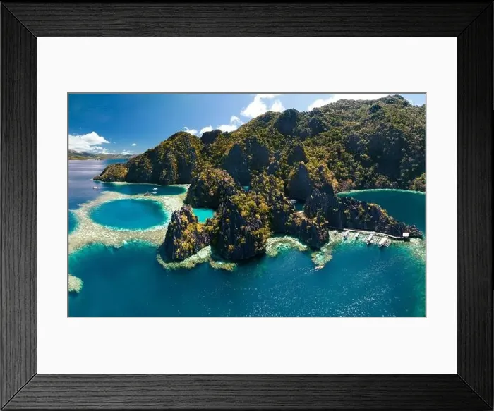 Framed Print : Coron is the third-largest island in the Calamian Islands in northern Palawan in the Philippines Framed Print : Coron is the third-largest island in the Calamian Islands in northern Palawan in the Philippines