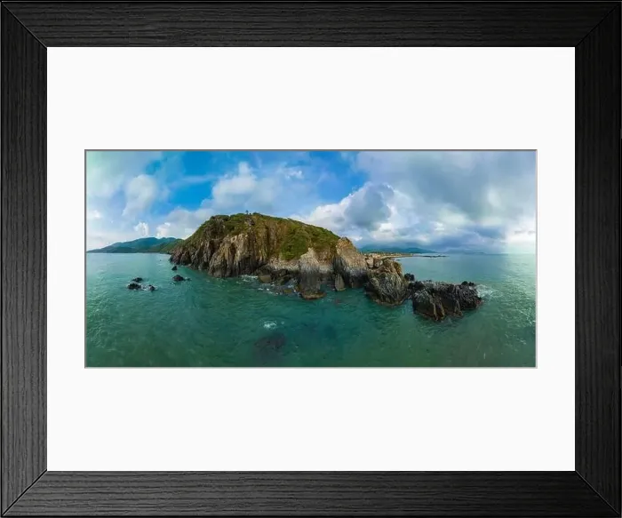 Framed Print : Scenery of Luong Son Pass in Nha Trang City, Vietnam Framed Print : Scenery of Luong Son Pass in Nha Trang City, Vietnam