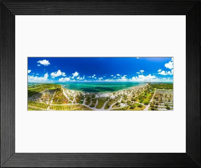 Framed Print : Beautiful Crandon Park beach in Key Biscayne in Miami, USA Framed Print : Beautiful Crandon Park beach in Key Biscayne in Miami, USA