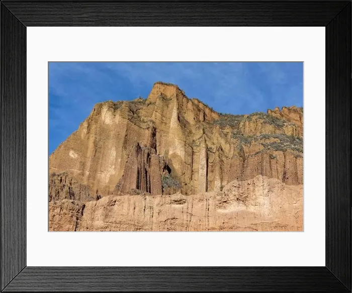 Framed Print : Exploring the beautiful Palca Canyon, a natural sight in the surroundings of La Paz, Bolivia - Traveling South America Framed Print : Exploring the beautiful Palca Canyon, a natural sight in the surroundings of La Paz, Bolivia - Traveling South America