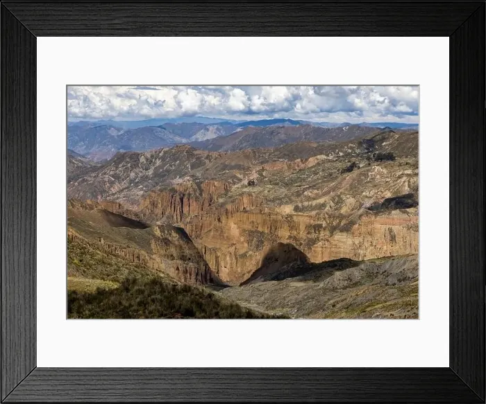 Framed Print : Exploring the beautiful Palca Canyon, a natural sight in the surroundings of La Paz, Bolivia - Traveling South America Framed Print : Exploring the beautiful Palca Canyon, a natural sight in the surroundings of La Paz, Bolivia - Traveling South America