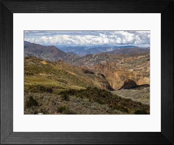 Framed Print : Exploring the beautiful Palca Canyon, a natural sight in the surroundings of La Paz, Bolivia - Traveling South America Framed Print : Exploring the beautiful Palca Canyon, a natural sight in the surroundings of La Paz, Bolivia - Traveling South America