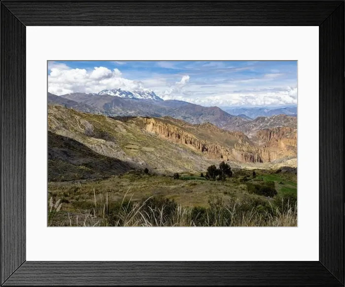Framed Print : Exploring the beautiful Palca Canyon, a natural sight in the surroundings of La Paz, Bolivia - Traveling South America Framed Print : Exploring the beautiful Palca Canyon, a natural sight in the surroundings of La Paz, Bolivia - Traveling South America